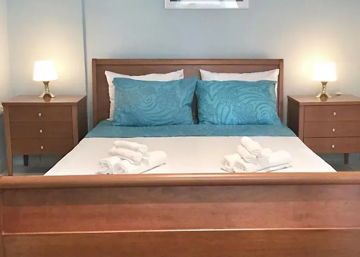 Renovated Apt 100M From Beach Wifi Ac